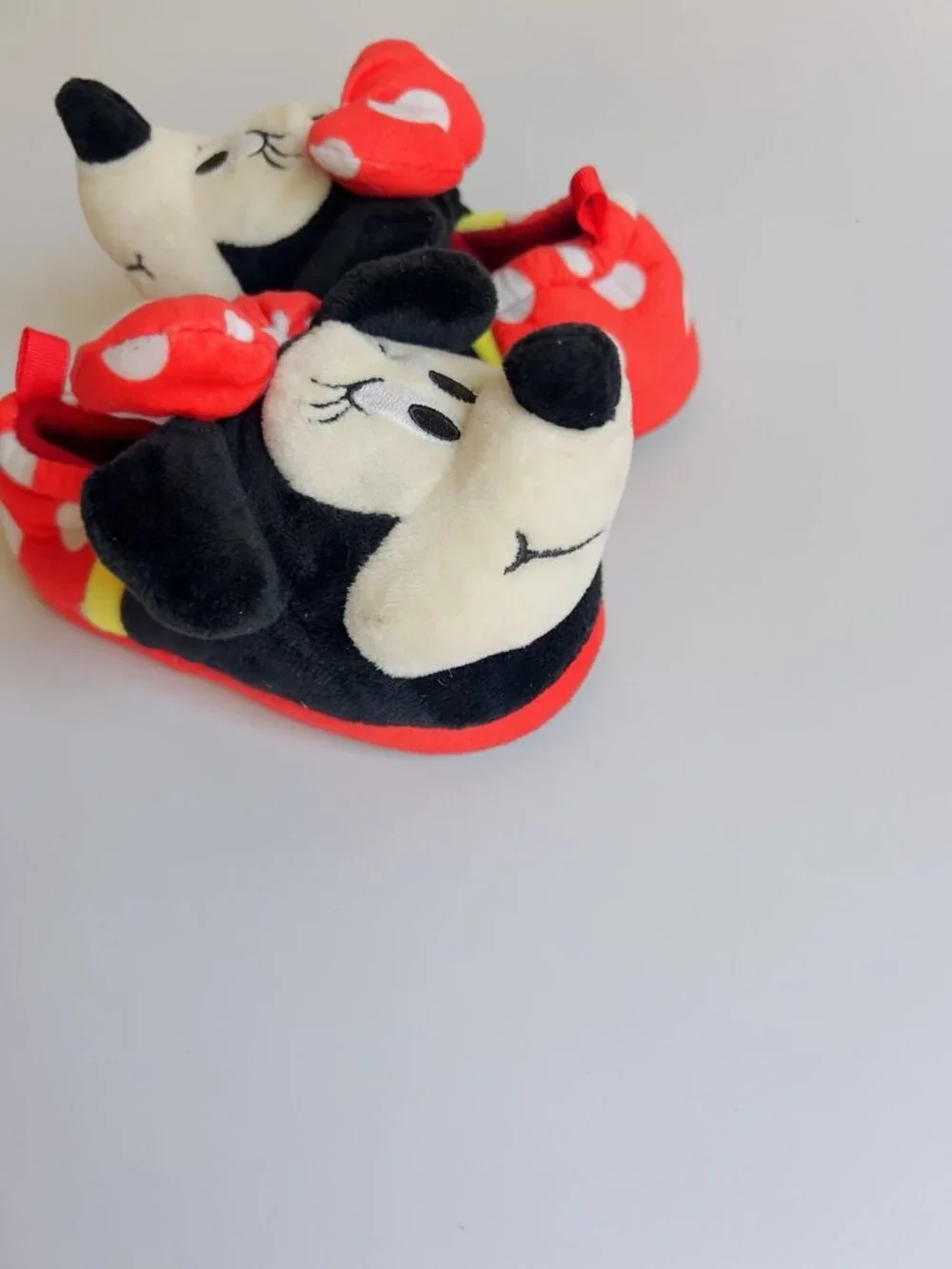Disney Minnie Mouse Plush Slippers Red Polka Dot Toddler Size 7/8